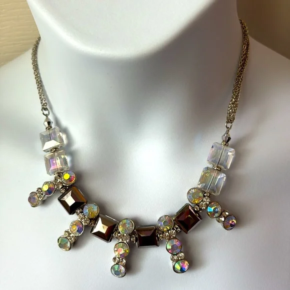 c.A,K.e. Silver and Crystal Necklace - Picture 4 of 6